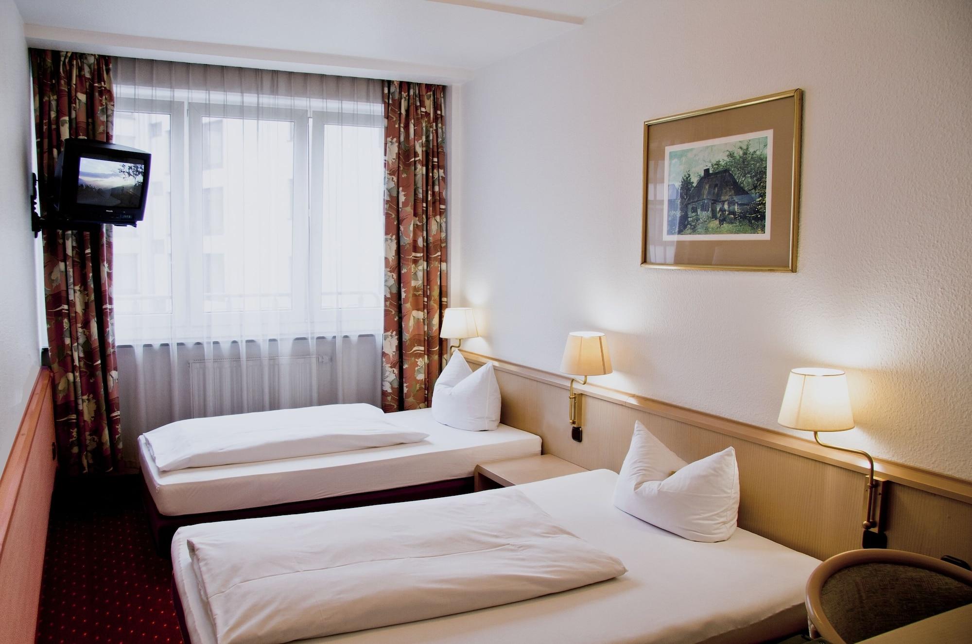 Adler Hotel Frankfurt Frankfurt am Main Ngoại thất bức ảnh