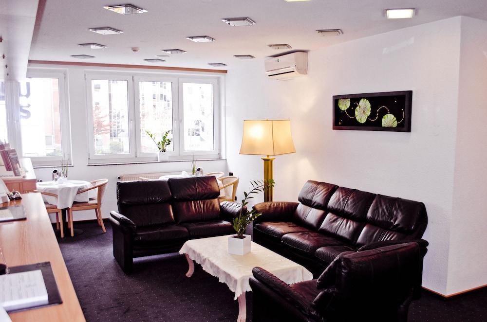 Adler Hotel Frankfurt Frankfurt am Main Ngoại thất bức ảnh