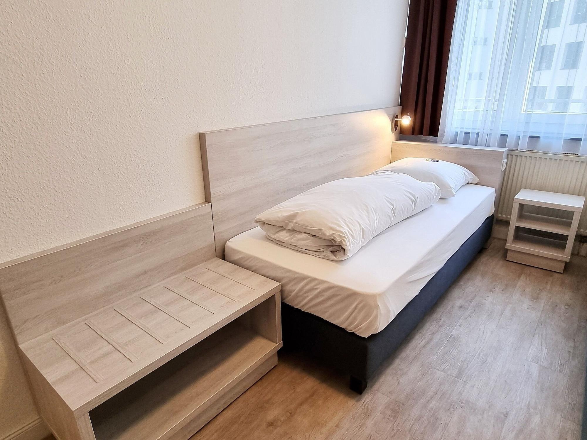 Adler Hotel Frankfurt Frankfurt am Main Ngoại thất bức ảnh