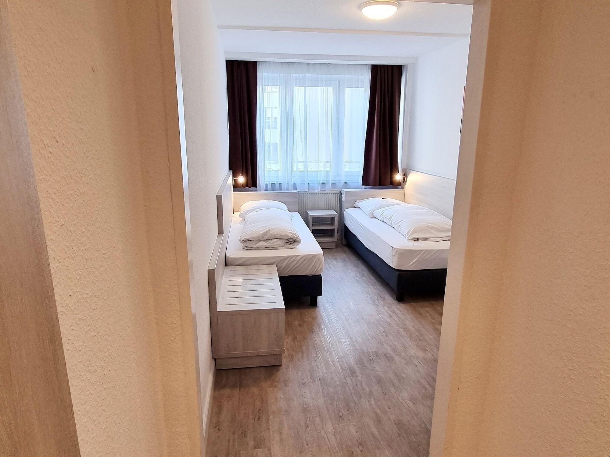 Adler Hotel Frankfurt Frankfurt am Main Ngoại thất bức ảnh