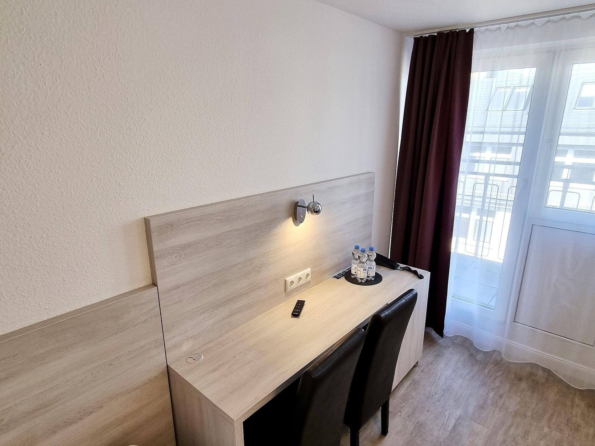 Adler Hotel Frankfurt Frankfurt am Main Ngoại thất bức ảnh
