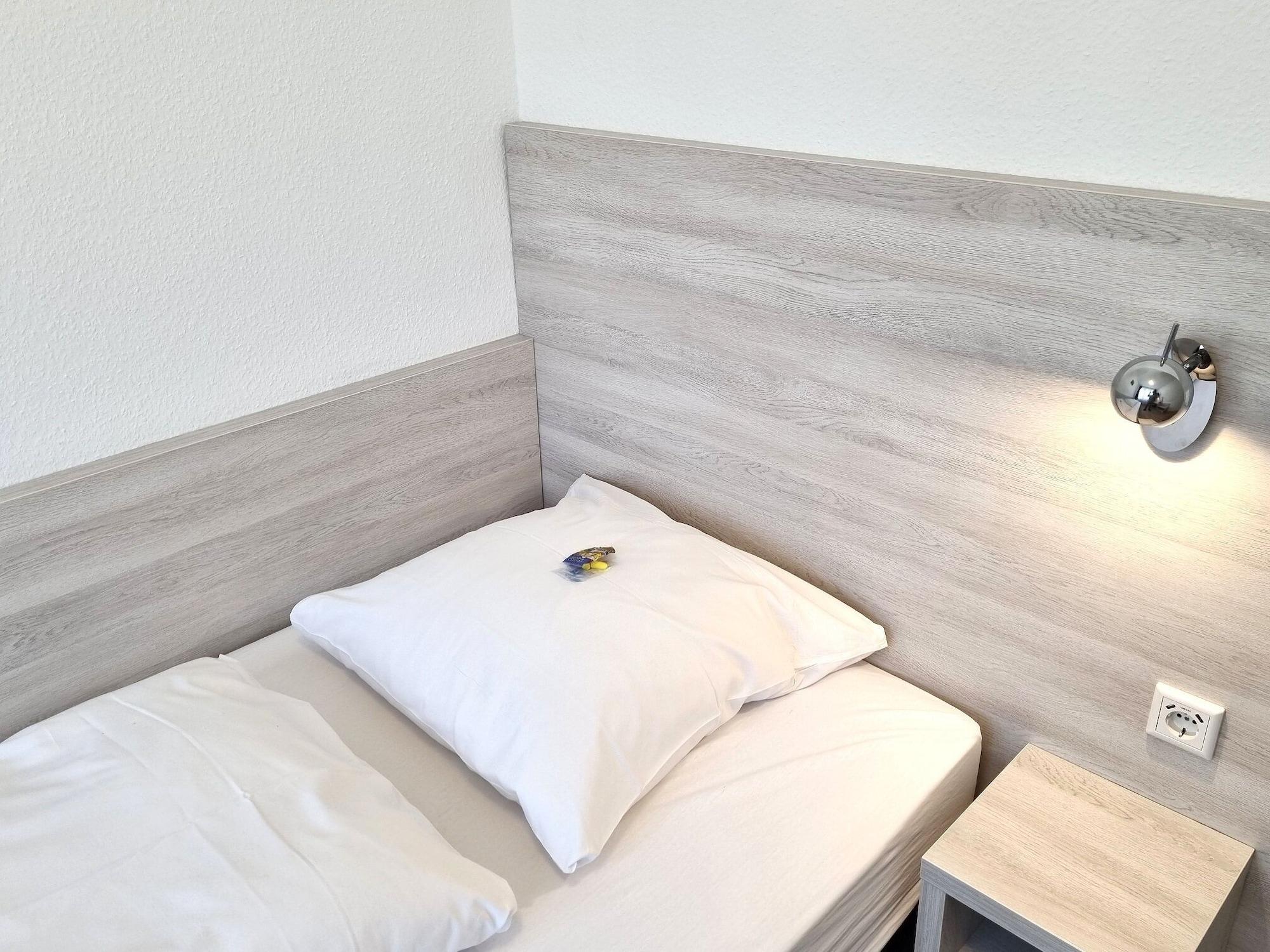 Adler Hotel Frankfurt Frankfurt am Main Ngoại thất bức ảnh
