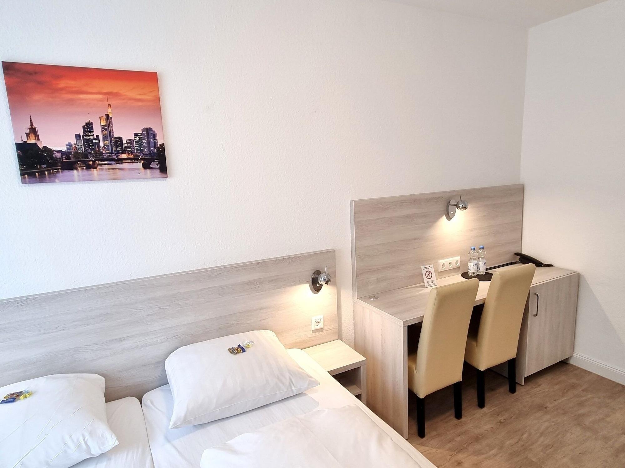 Adler Hotel Frankfurt Frankfurt am Main Ngoại thất bức ảnh