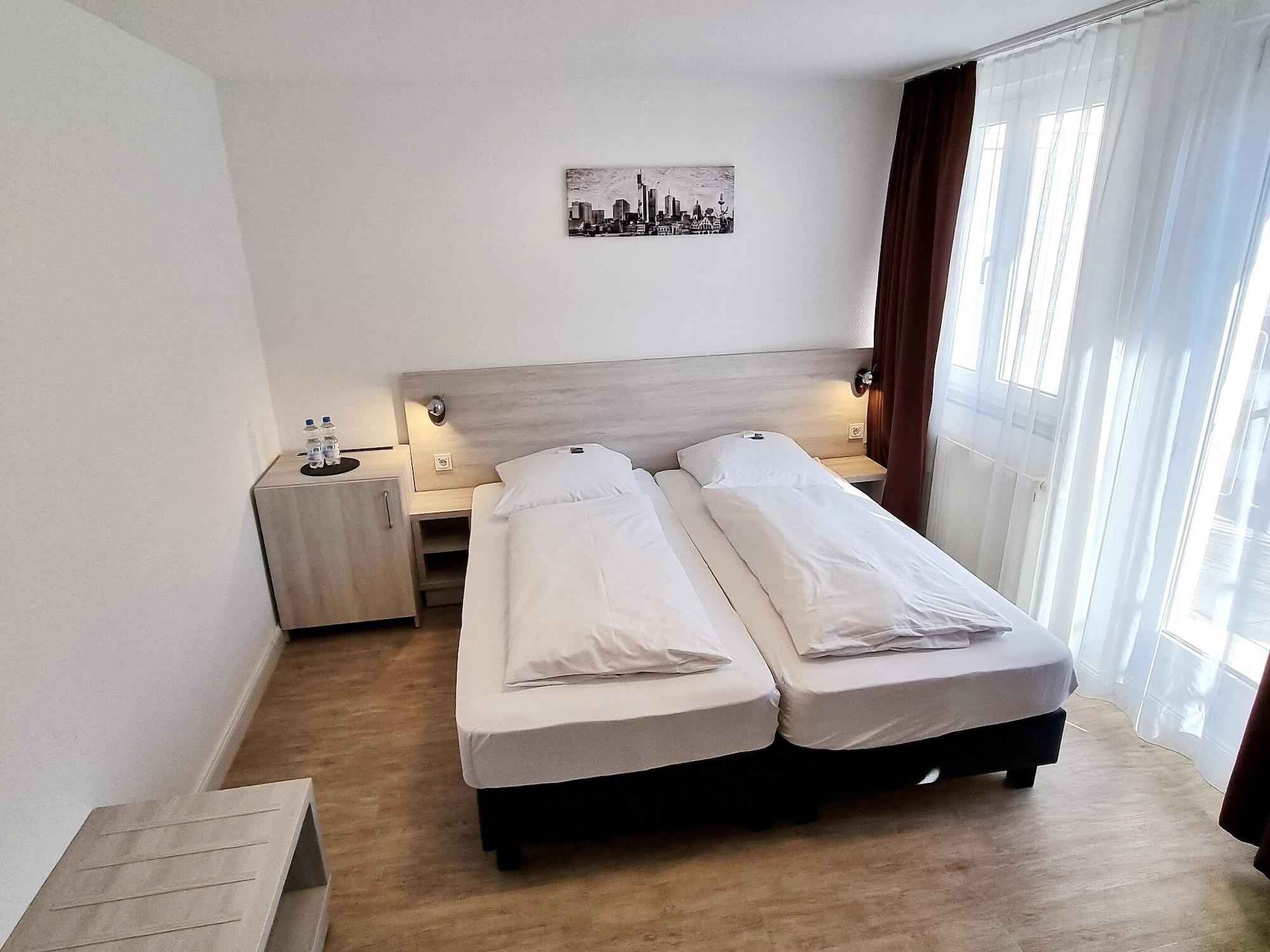 Adler Hotel Frankfurt Frankfurt am Main Ngoại thất bức ảnh